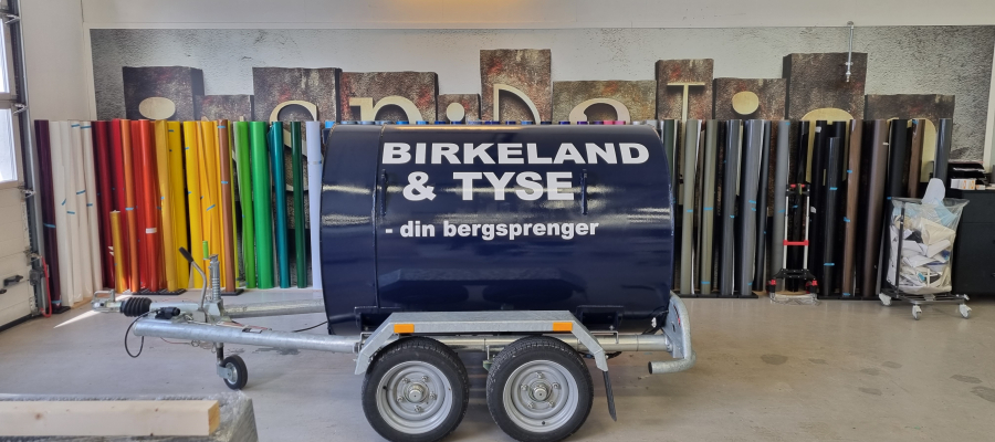 Birkeland & Tyse // Dieseltank tilhenger 04.23